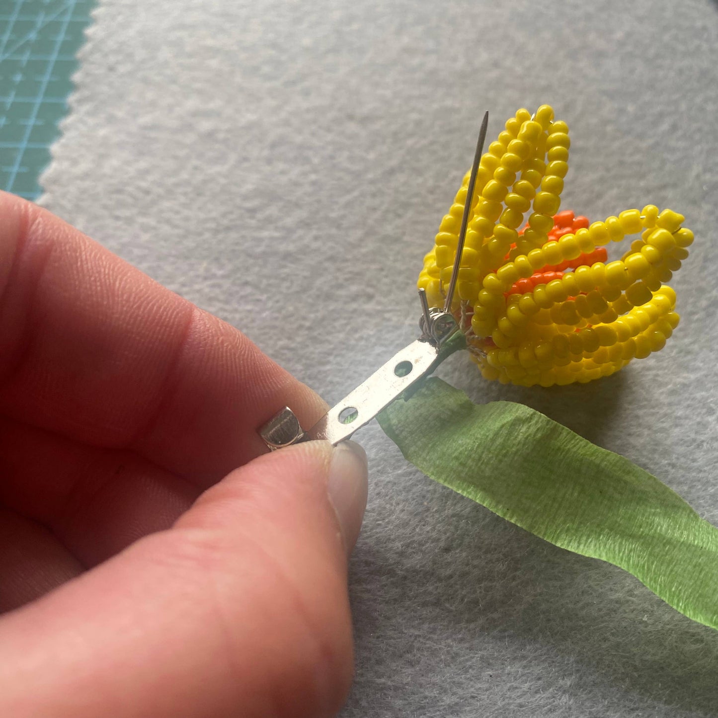 Daffodil Flower Brooch Pin Craft Kit
