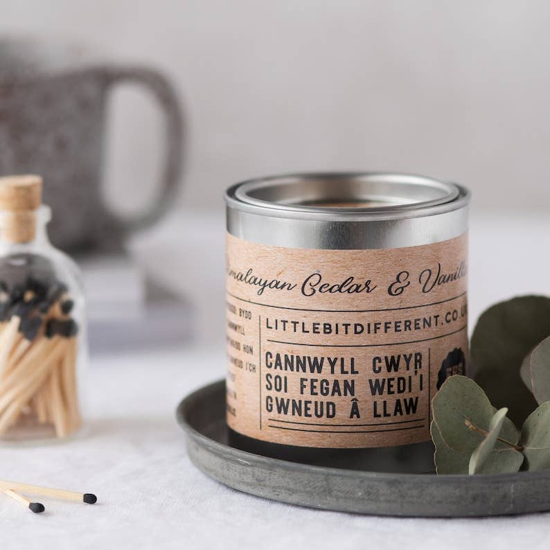 Himalayan Cedar and Vanilla Candle
