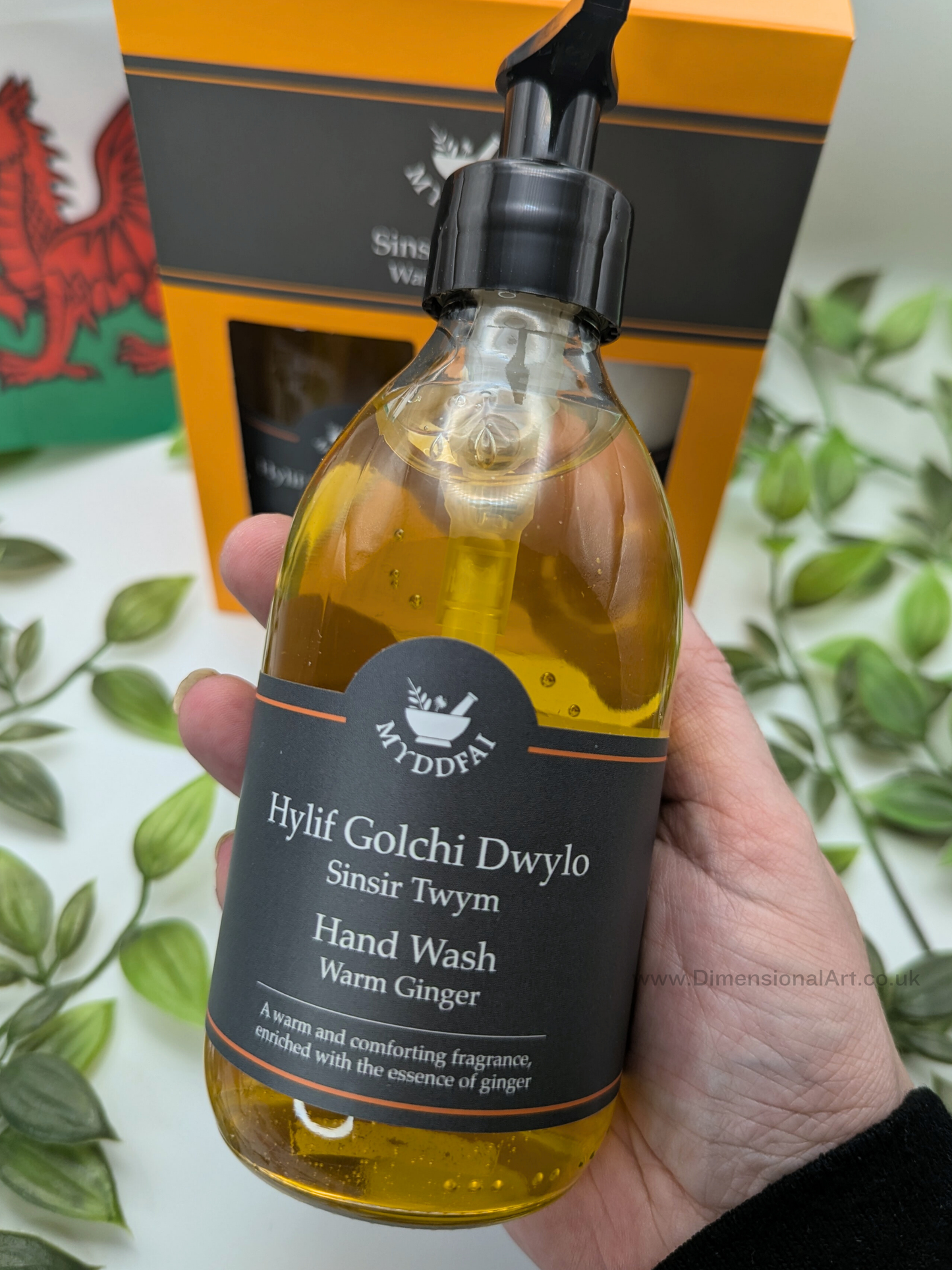 Hand Care Boxed Set Sinsir Twym (Warm Ginger) -  Glass Bottles