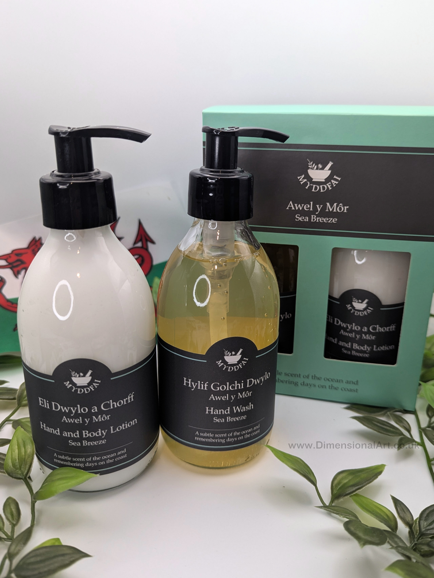 Hand Care Boxed Set Awel y Môr (Sea Breeze) -  Glass Bottles