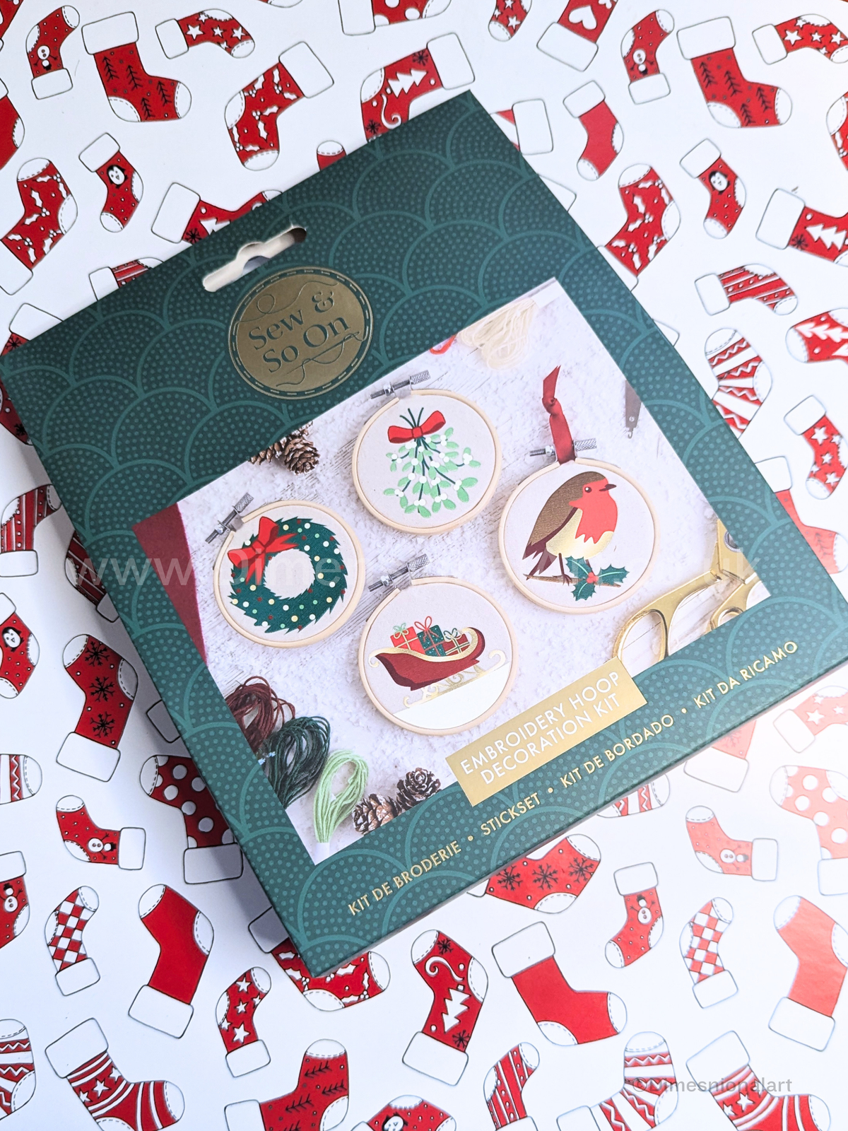 Sew & So On Embroidery Hoop Decorations  - Merry and Bright