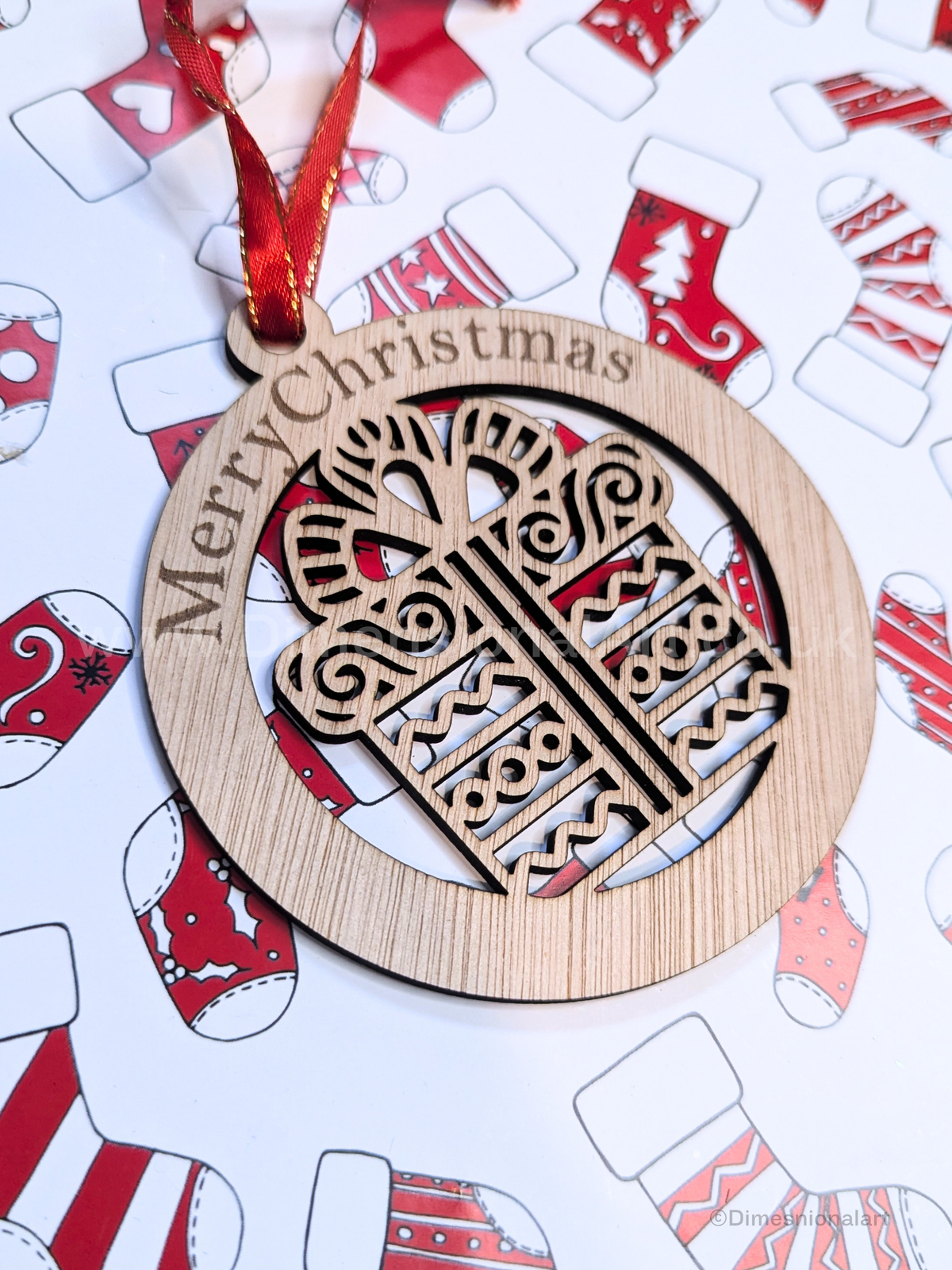 Merry Christmas  - PRESENT - Wood decoration