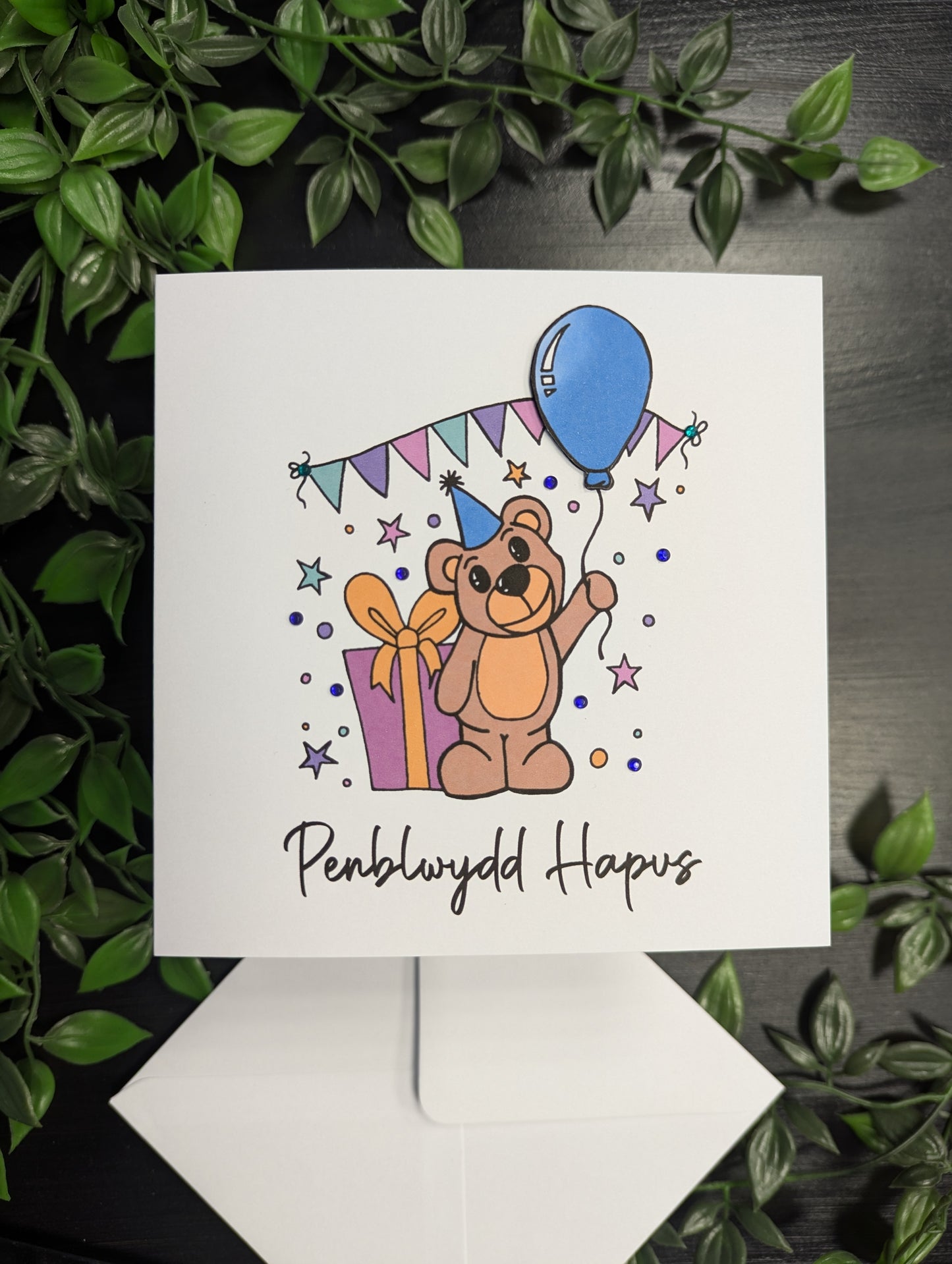 Bear and Balloon Penblwydd Hapus (Birthday Card) - Welsh Card