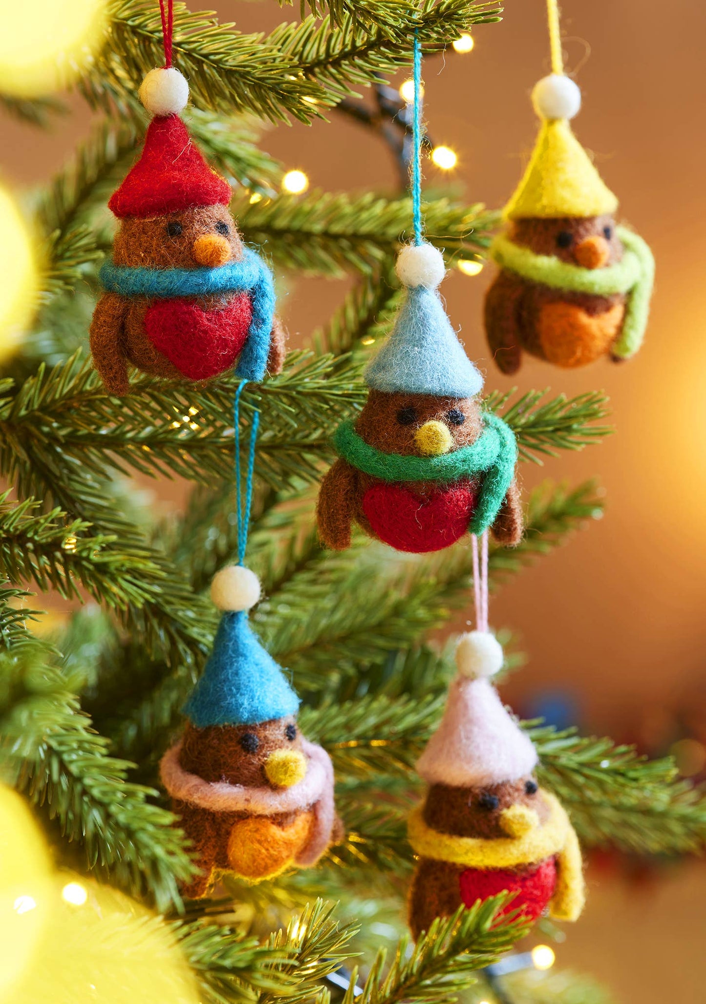 Set of 5 Hanging Felt Robin Decorations